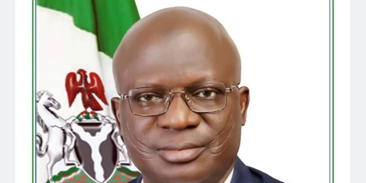 Former DG NPC ,Dr Kashim Akor Trains 100 Ankpa Indigenes on Vocational Skills, Small Scale Businesses