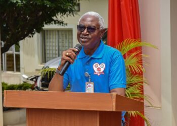 FHA Celebrates MD /CEO at "Customer Service Week"