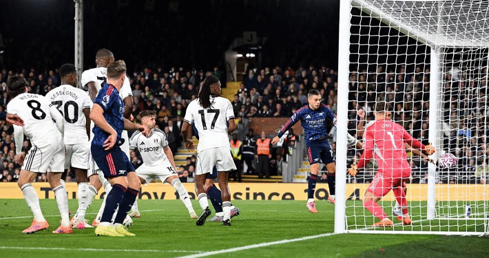 Arsenal Beat Fulham To Move Atop EPL Log