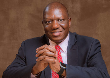 Senator Katung Donates Vehicles to Kaduna Varsity