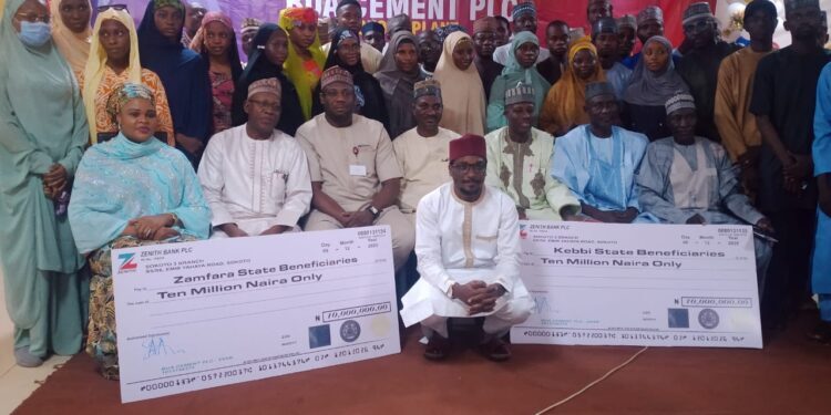 BUA Cement Gives 40m Naira Scholarship To 200 Students Of Host States