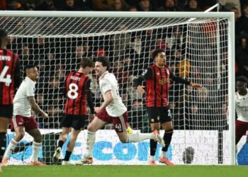 Arsenal Extends Lead to Six Points After Rice’s Two Goals Beat Bournemouth