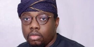 Osun Speaker, 24 PDP Lawmakers Decamp to Accord Party