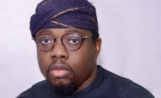 Osun Speaker, 24 PDP Lawmakers Decamp to Accord Party