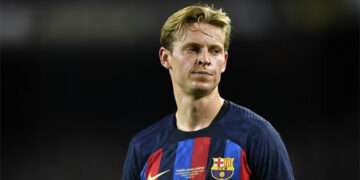 Barcelona’s De Jong Out For Up To Six Weeks