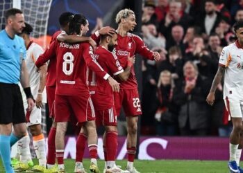 Liverpool Thrash Galatasaray to Reach Champions League Quarters