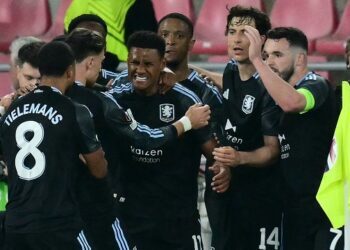 Watkins Double Sinks Bologna as Villa Near Europa Semis