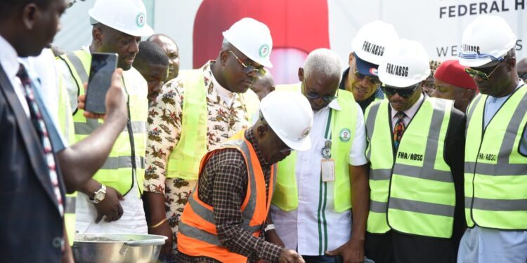 FHA Begins 1,200-Unit Renewed Hope Estate in Abia