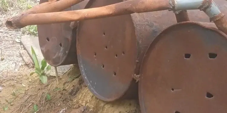 Navy Smashes Illegal Refining Rings in Rivers