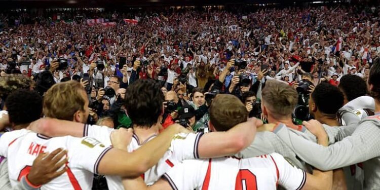 England Edge Mexico in Five-Goal Azteca Epic to Reach Quarters