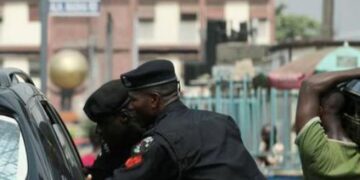 Police Nab Suspected Cultist, Recover Loaded Pistol in Lagos