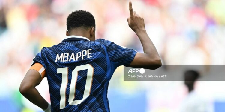 Mbappe usurps Messi as World Cup all-time leading goalscorer