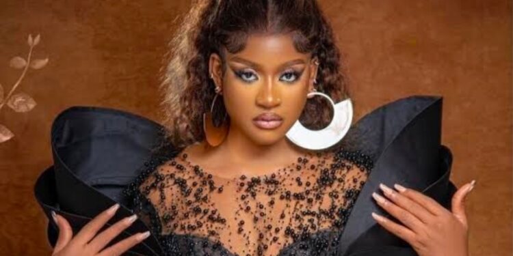 Phyna threatens N500m lawsuit against Carter Efe over sex claim