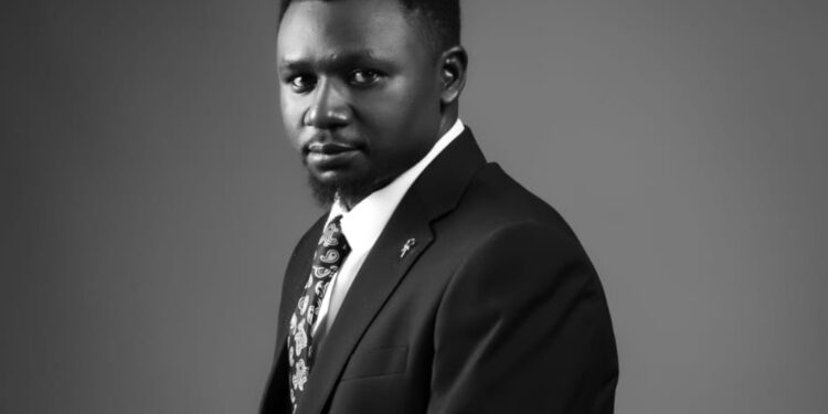 LEADERSHIP News Editor Authors Book On Digital Shift In Nigeria’s Newspaper Industry