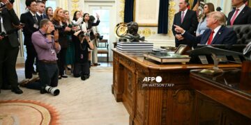 Trump bans CNN, MS NOW, Politico from covering White House over ‘constant fake news’