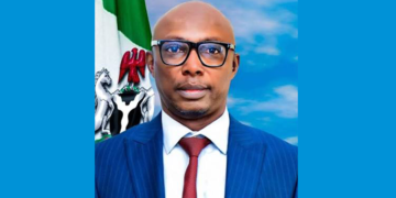 Kaduna APC deputy guber candidate Adams rewards ABU first-class graduates with cash