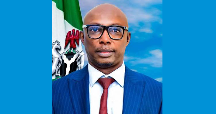 Kaduna APC deputy guber candidate Adams rewards ABU first-class graduates with cash