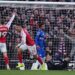Arsenal Fight Back To Beat Chelsea 2-1, Join City Atop EPL