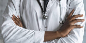 Resident doctors give FG two-week ultimatum, threaten strike